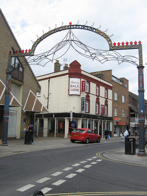 http://www.google.com/url?sa=i&rct=j&q=&esrc=s&source=images&cd=&docid=COiyLp5CerxfOM&tbnid=Jsxrracl3jc1cM:&ved=0CAIQjBw&url=http%3A%2F%2Fwww.picturenation.co.uk%2Fimage%2Fview%2Fpreview%2F244778%2Farch-bangla-town&ei=15U-UY7uJbSvygGL7oGQAQ&psig=AFQjCNEUsum2bBf8C9W80HnL8jXIJv-P4w&ust=1363142481165670 gateway