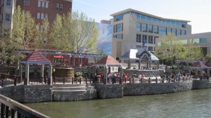 http://www.visitrenotahoe.com/