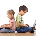 http://healthylombard.com/wp-content/uploads/2014/04/young-kids-digital-media-use.jpg