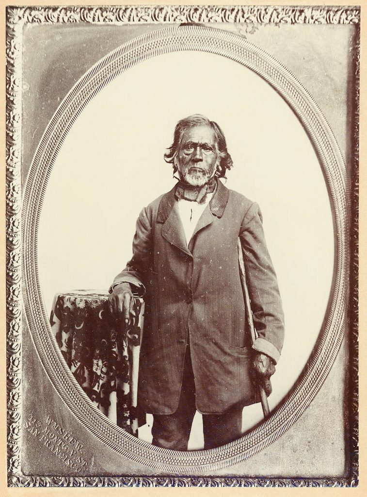 full portrait of Lope Inigo