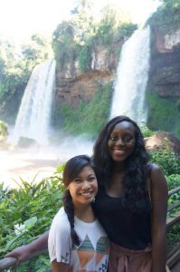 577520_10201067435587363_2086365067_n