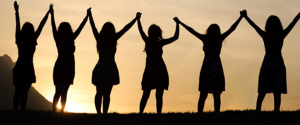 635957273937315202-1176510609_635823576693835944915438620_womens-standing-together-960x400