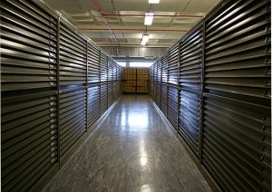 640px-A_view_of_the_map_repository_at_The_National_Archives